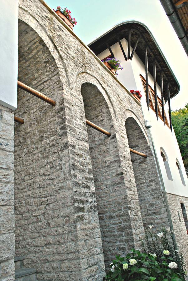 Old Bazaar 1790 Hotel Gjirokastra Kültér fotó